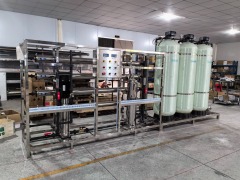 Sistema RO padrão de 2000 LPH para linha de enchimento de garrafas